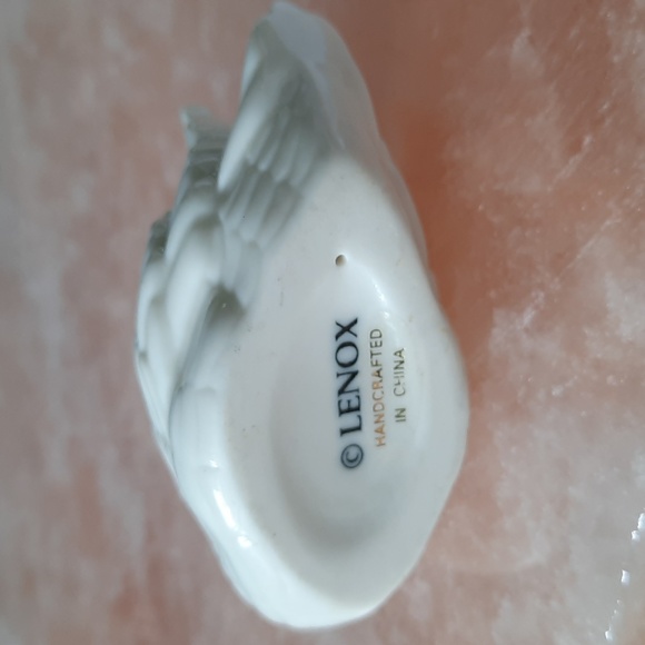 Lenox Porcelain Swan Figurine Place Card Holder - Picture 4 of 7